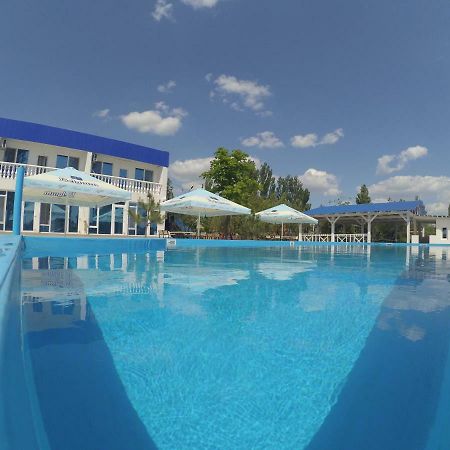 فندق Marmaris Skadovsʼk المظهر الخارجي الصورة