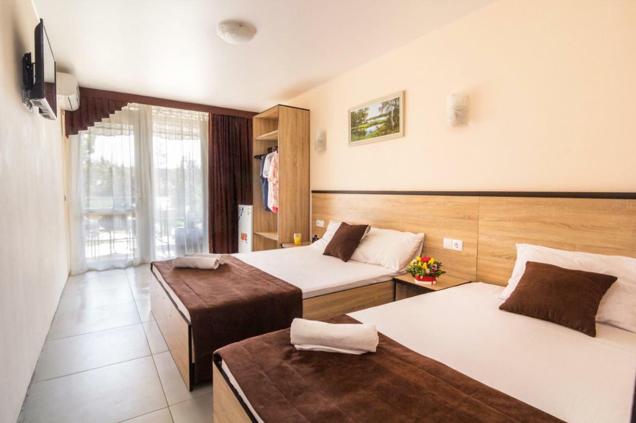 فندق Marmaris Skadovsʼk المظهر الخارجي الصورة