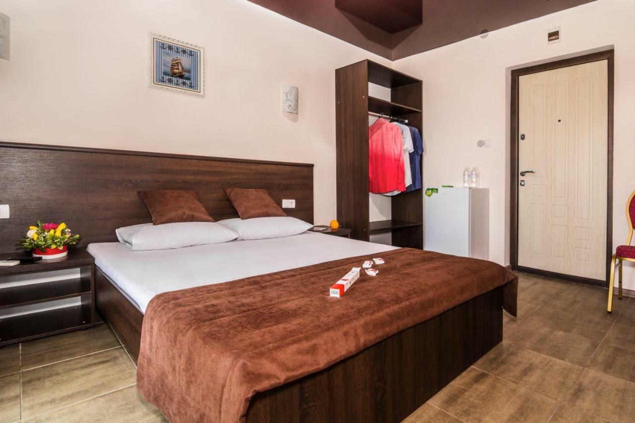 فندق Marmaris Skadovsʼk المظهر الخارجي الصورة