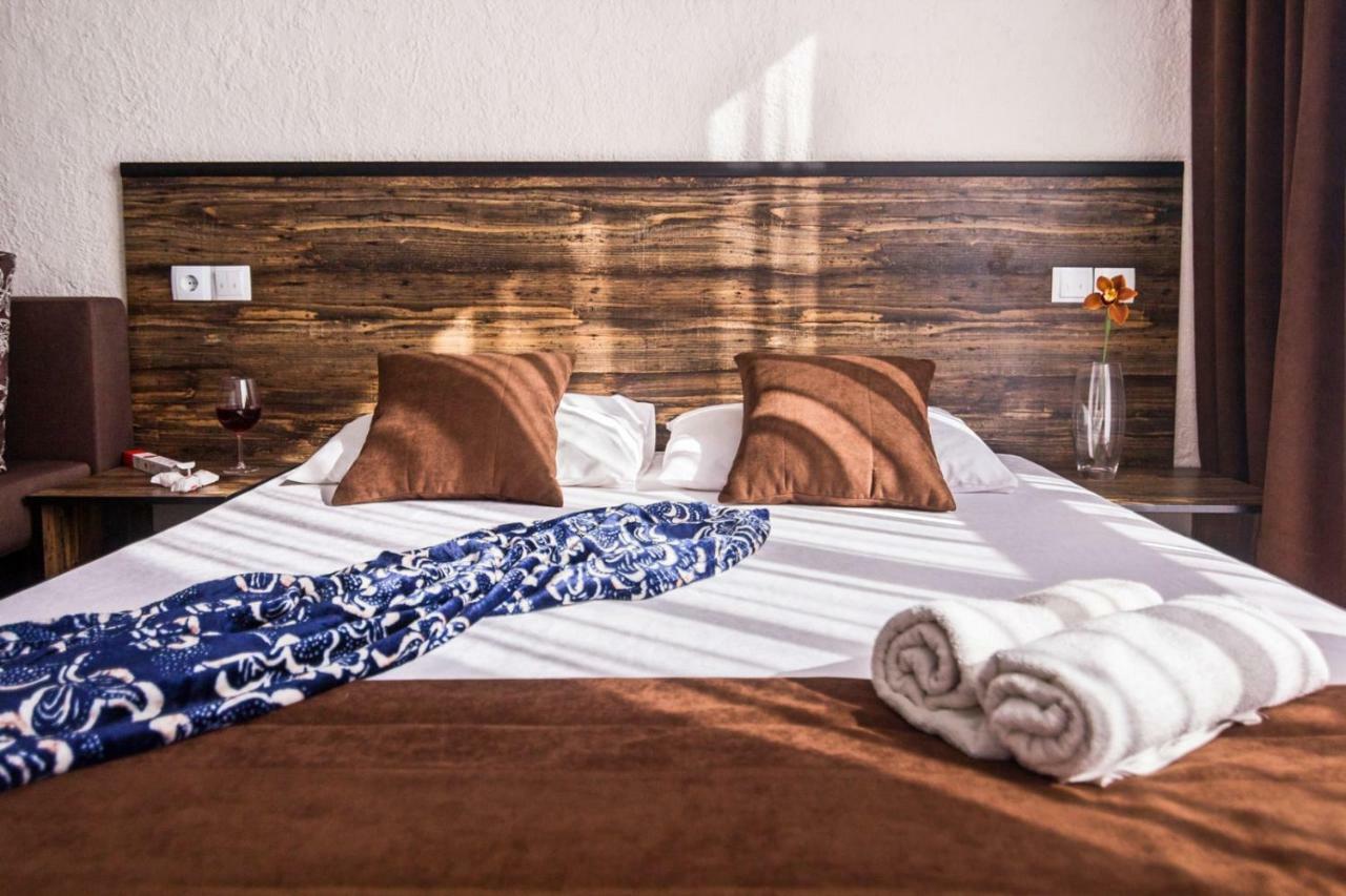 فندق Marmaris Skadovsʼk المظهر الخارجي الصورة